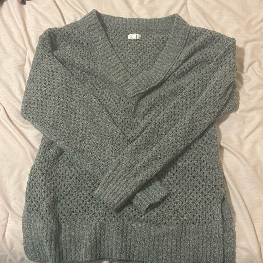 aerie v neck off the shoulder sweater
